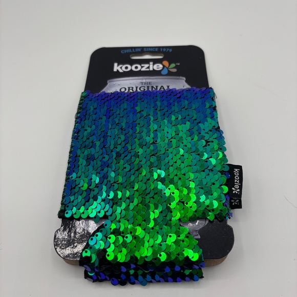 Koozie Can Cooler Sequin - 2 Pack - Picture 3 of 3